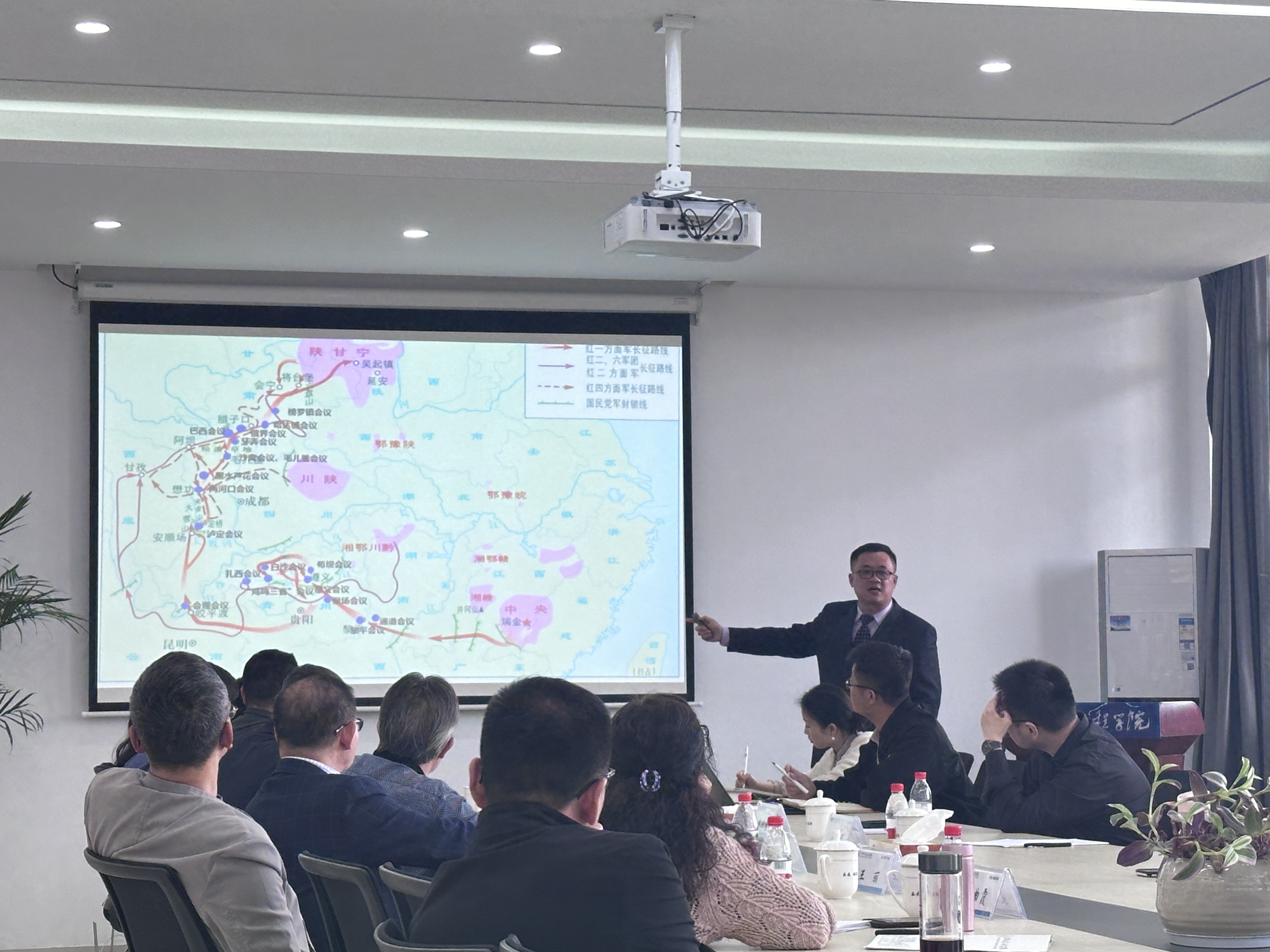 d9f11a15bfb2080c77ffc1bf4849469.jpg d9f11a15bfb2080c77ffc1bf4849469.jpg